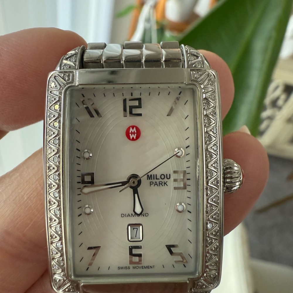 Silver Rectangular Watch With Metal Bracelet - image 6